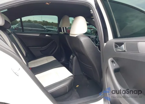 2016 Volkswagen Jetta 1.8T Sport from USA, damaged, VIN 3VWD17AJ8GM308116